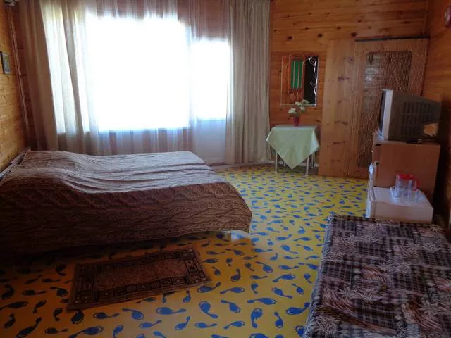 . Гостиница "Верона". Вардане