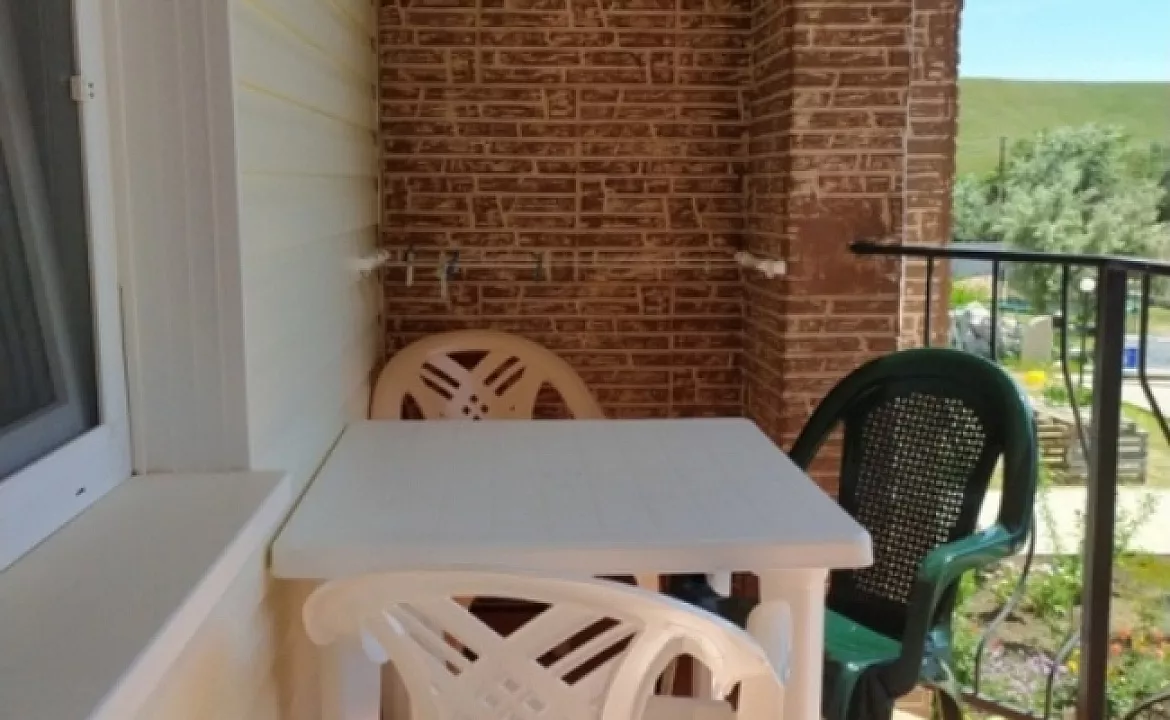 Двухкомнатный номер 4х-6ти местные. Гостевой дом Гостевой дом «Алмарис». Керчь