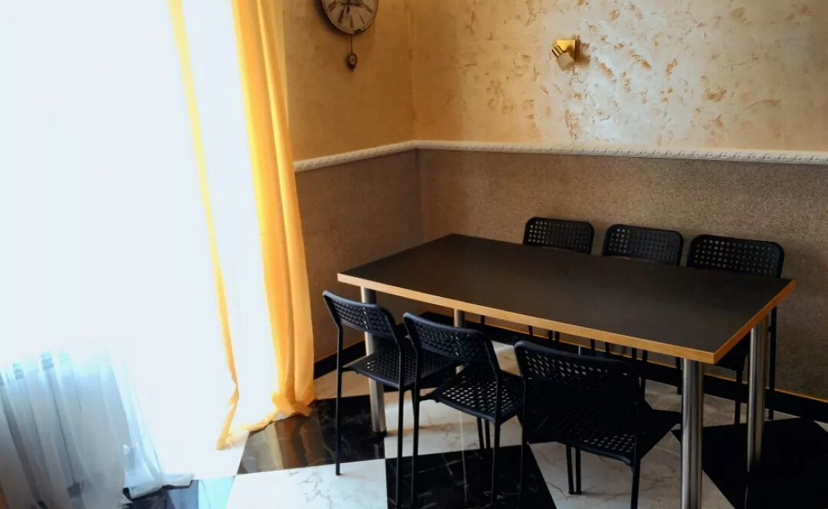 Двухуровневый Таун хаус Созвездие . Частный гостевой дом Созвездие . Лазаревское