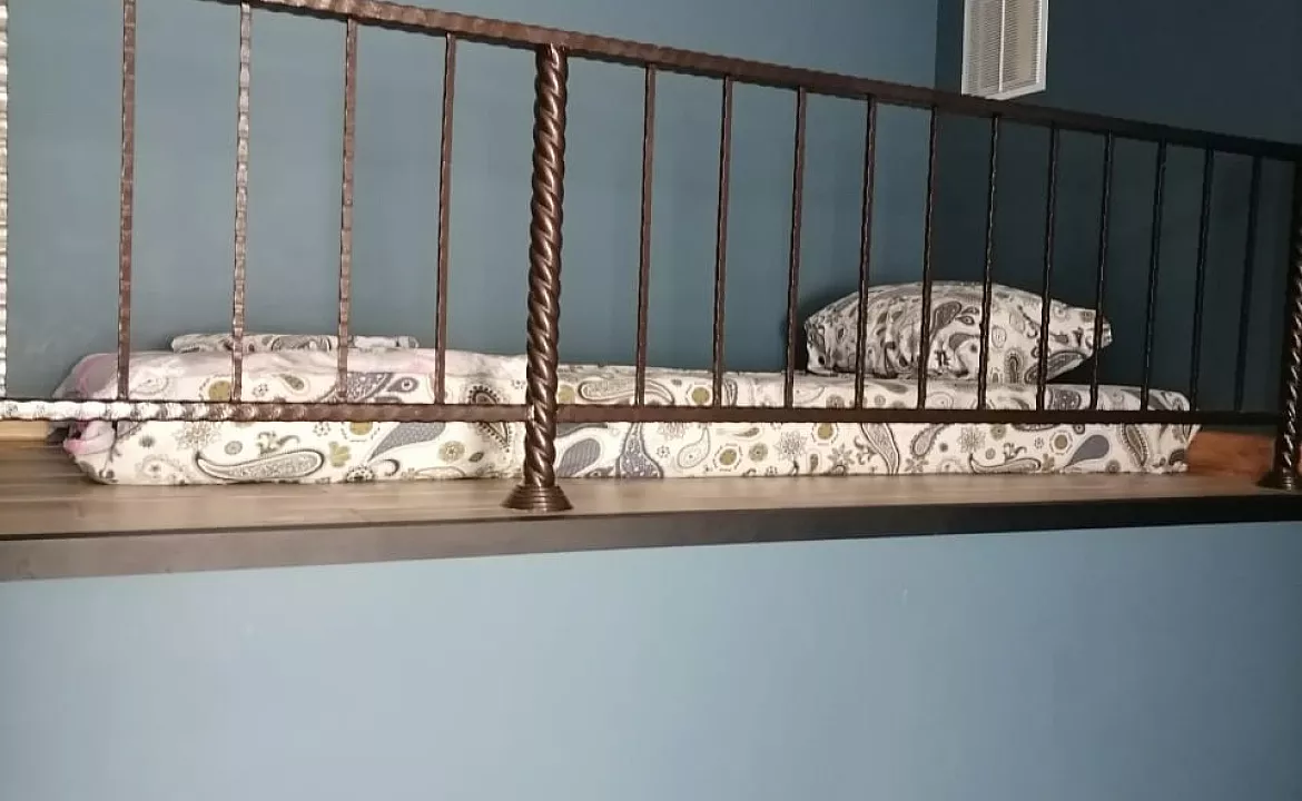 Трехместные апартаменты. Гостевой дом Четыре сезона. Лоо