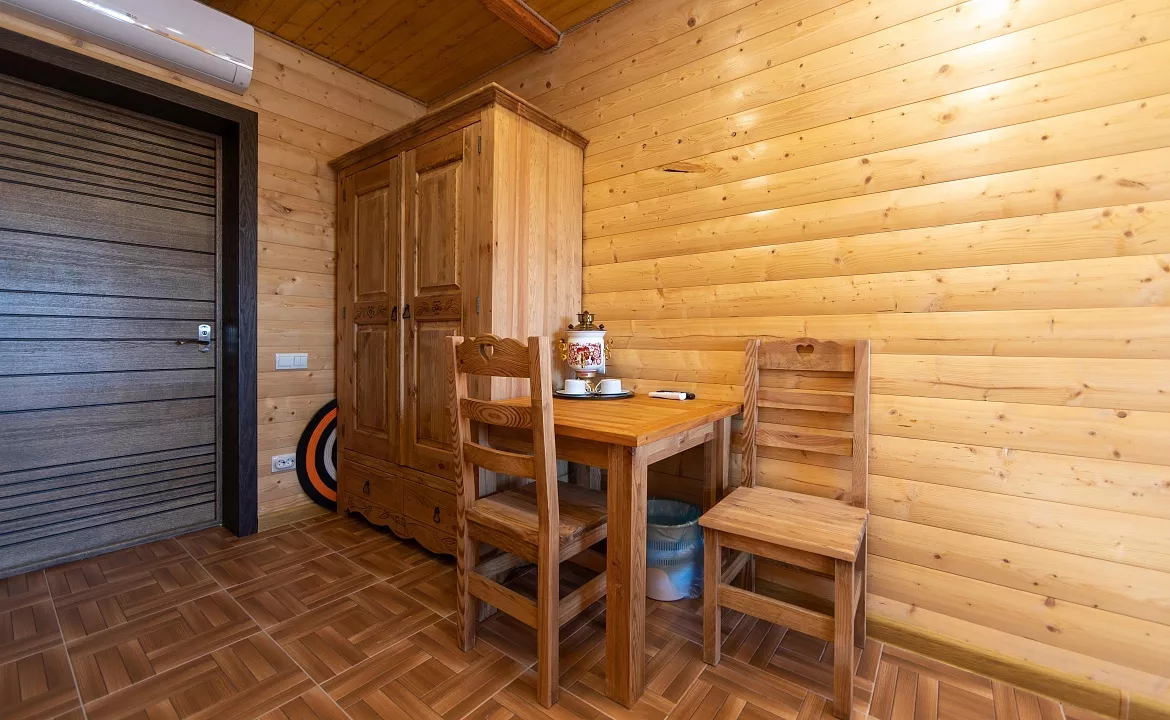 Двухместный номер с с/у. Хостел Bamboo Hotel. Адлер