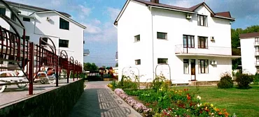 Гостиница Платан-2