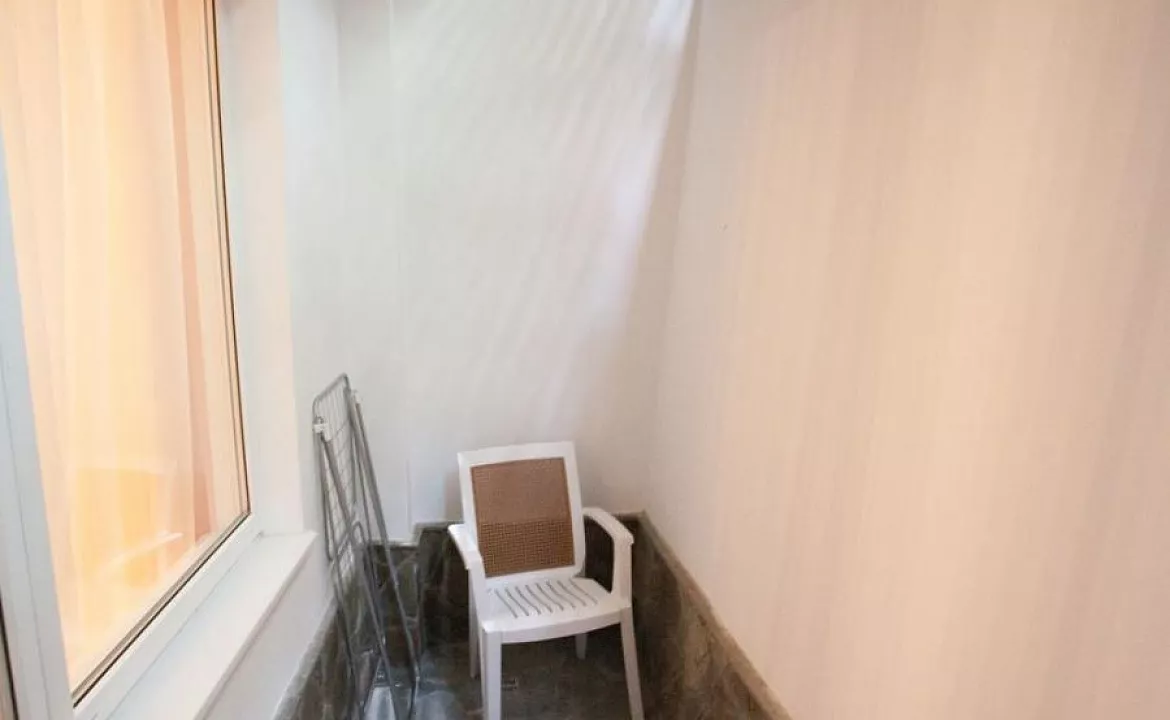 Стандартный с балконом с опорной стеной. Гостиница "Санта Барбара". Утёс