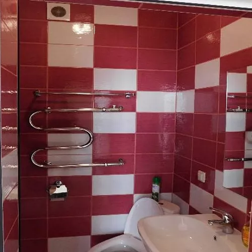 . Частный гостевой дом "Майами". Пересыпь