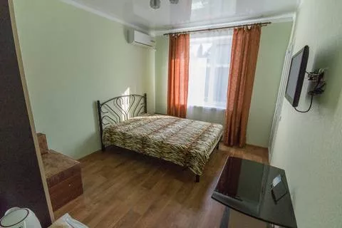 Комната для троих 1 этаж. Гостевой дом Винтаж. Лазаревское