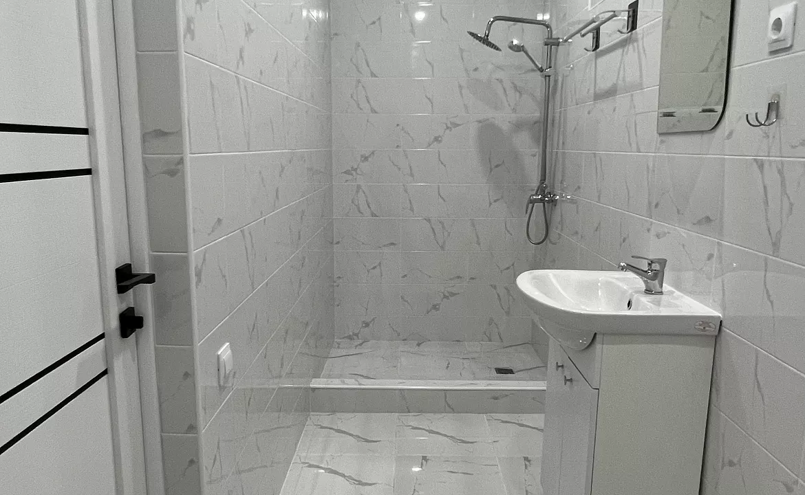 2х местный номер . Гостевой дом Камита . Сухум