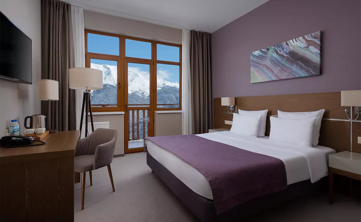 Grand Premier. Отель Green Flow. Красная Поляна