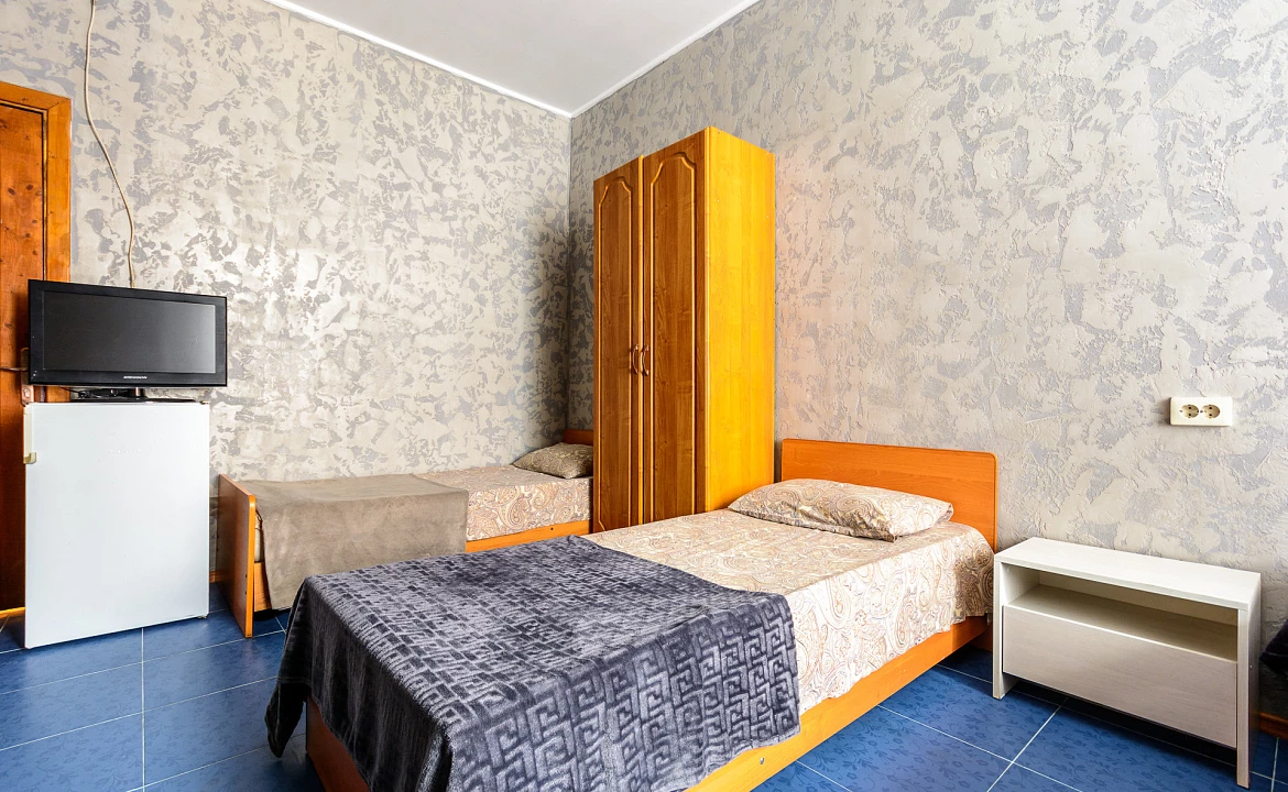 Четырёхместный стандарт. Гостевой дом УЮТ на ул. Новороссийское шоссе 1/7. Джубга