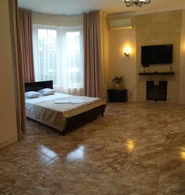 Люкс с кухней. Частный сектор "Итальянский дворик". Архипо-Осиповка Люкс с кухней. Частный сектор "Итальянский дворик". Архипо-Осиповка