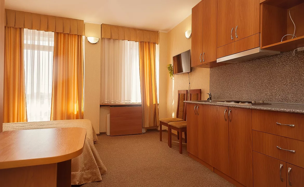 Студия с кухней . Гостевой дом Дом у Моря ЛАКИ. Геленджик Студия с кухней . Гостевой дом Дом у Моря ЛАКИ. Геленджик