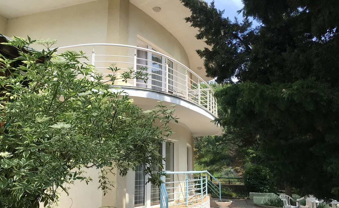 Комфорт КОРПУСА №33, 34. Эко-отель «АЛЫЕ ПАРУСА». Солнечногорское