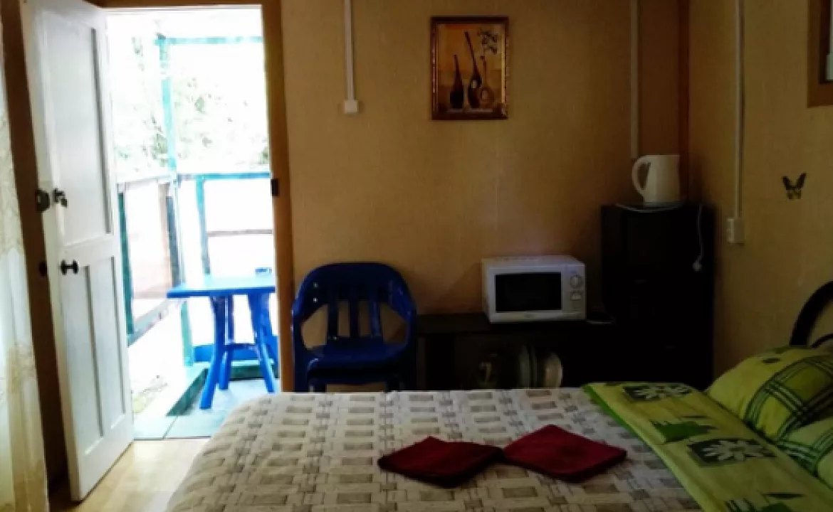 Домик эконом. База отдыха "Золотое Руно". Бухта Инал Домик эконом. База отдыха "Золотое Руно". Бухта Инал