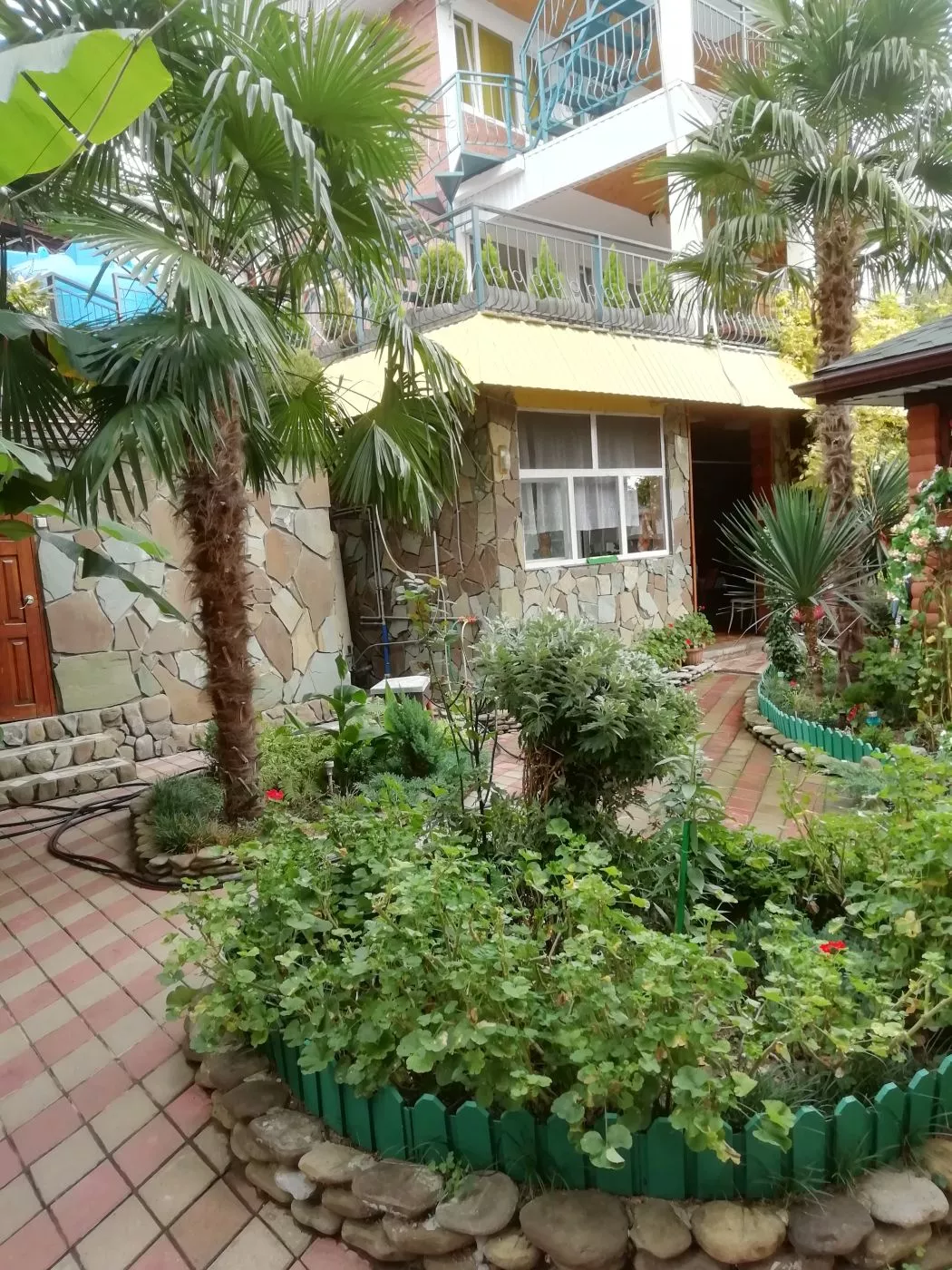 . Гостевой дом КАРАВЕЛЛА. Лазаревское