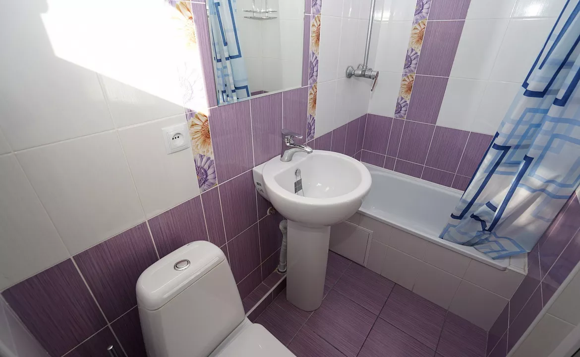 Номер на четверых с балконом . Гостевой дом Эвелина - Лазаревское. Лазаревское