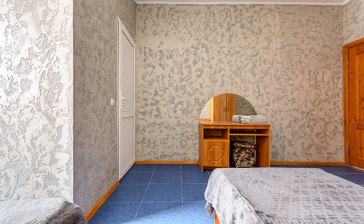 Четырёхместный стандарт. Гостевой дом УЮТ на ул. Новороссийское шоссе 1/7. Джубга