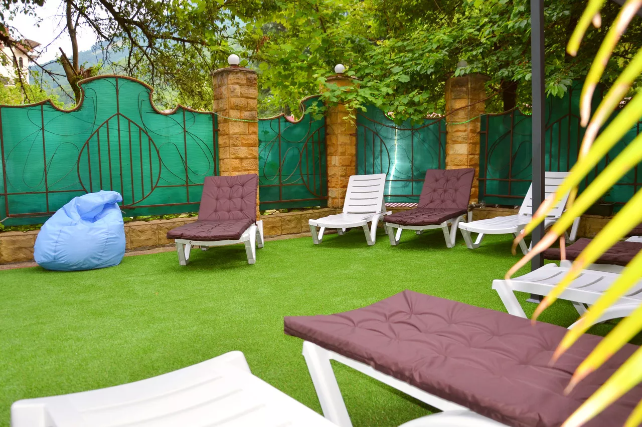 . Отель «РП Утомленные Солнцем». Красная Поляна