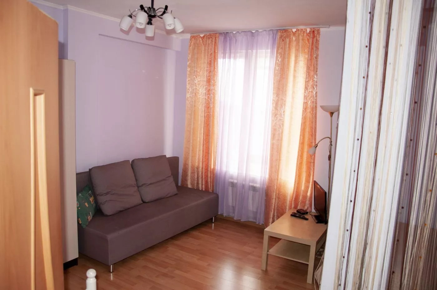 . Квартира в многоквартирном доме Квартира у моря 8 Марта, 13/1. Адлер