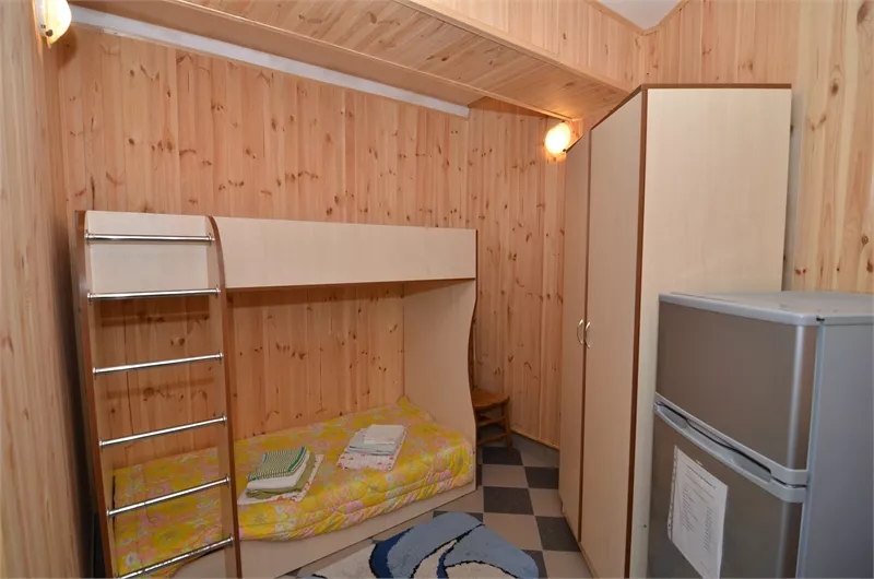 2-комнатный с кухней. Мини-отель "Домик со слоном". Рыбачье 2-комнатный с кухней. Мини-отель "Домик со слоном". Рыбачье