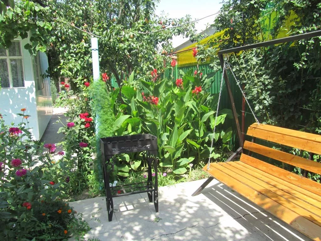 . Частный сектор "На Море". Ейск