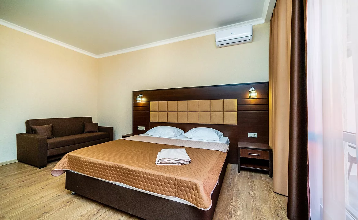 Cемейный номер . Гостевой дом Анжелика. Геленджик