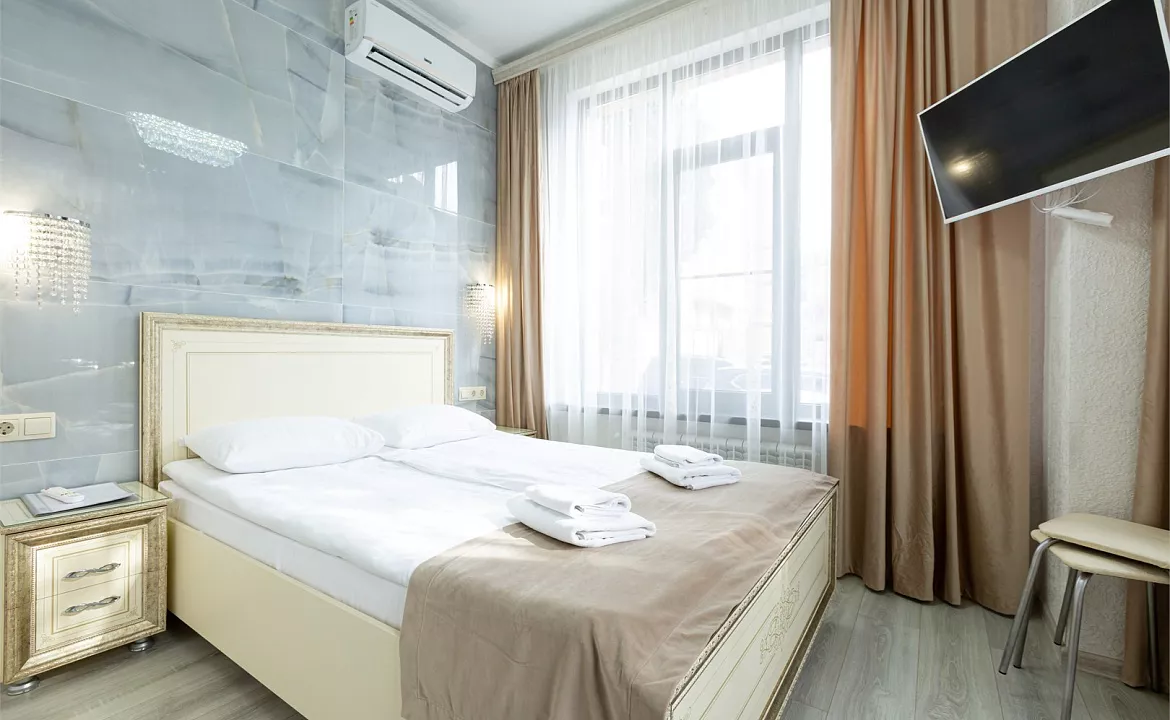 Двухместный стандарт. Отель "Сочи Галерея Парк". Сочи