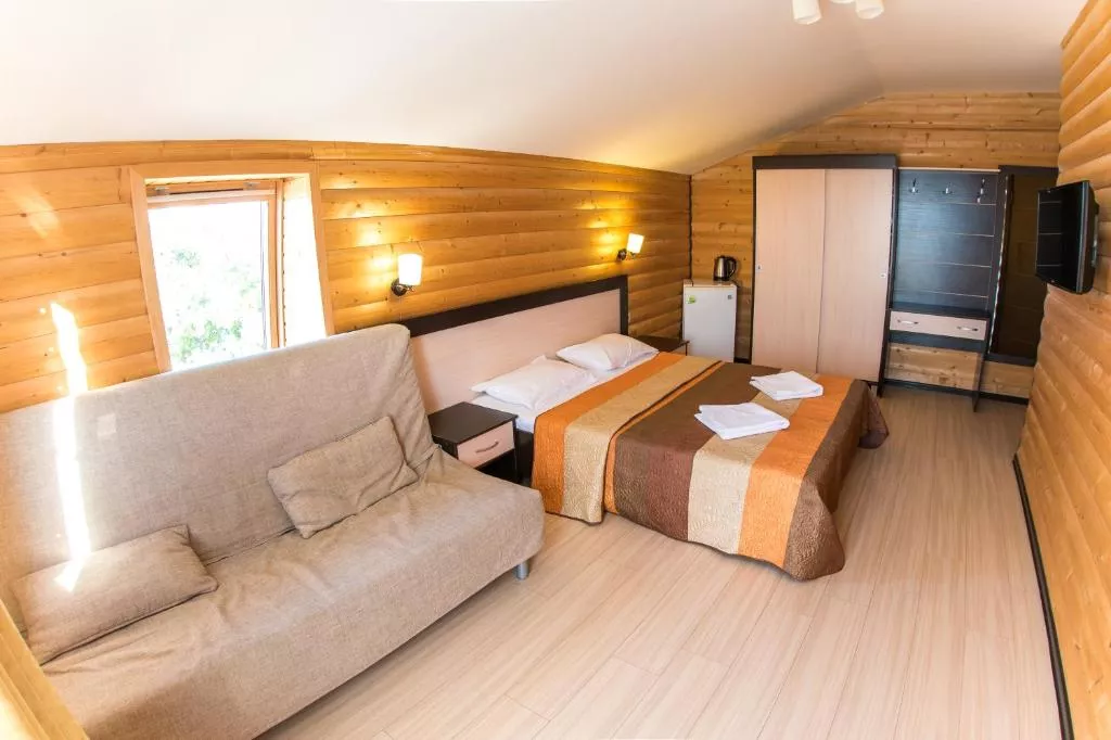 2-х комнатный номер. Гостевой дом "Симона". Витязево 2-х комнатный номер. Гостевой дом "Симона". Витязево