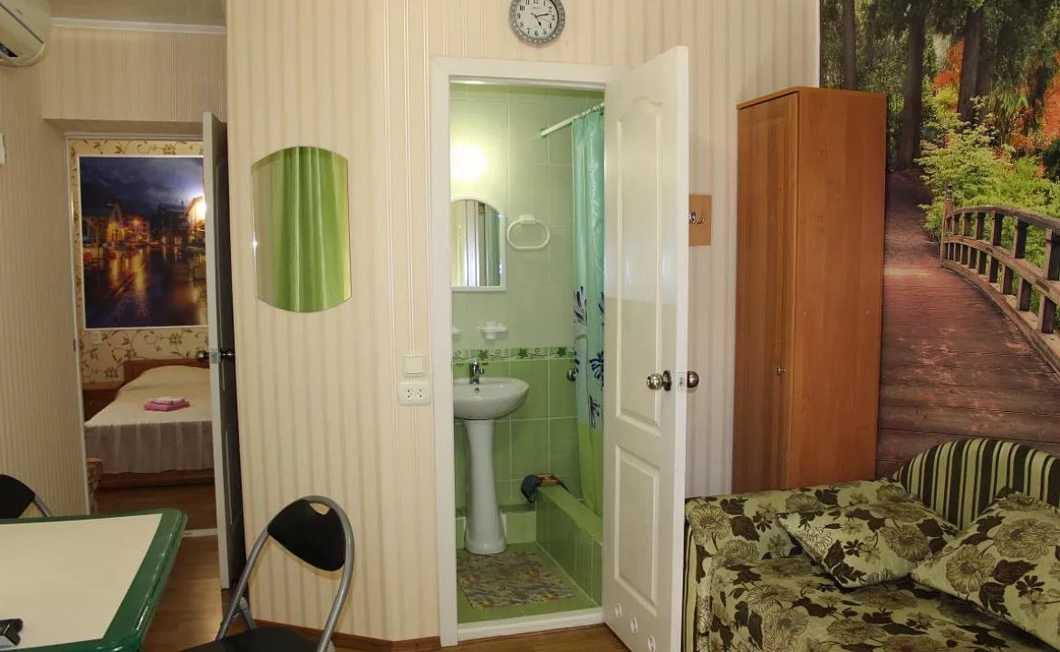 Комфорт для 4х Гостей. Гостевой дом "ВалеоМама". Саки