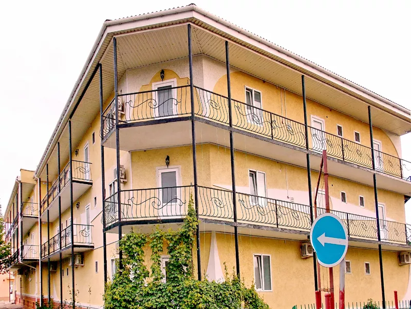 . Гостевой дом «Ле-Ди». Саки