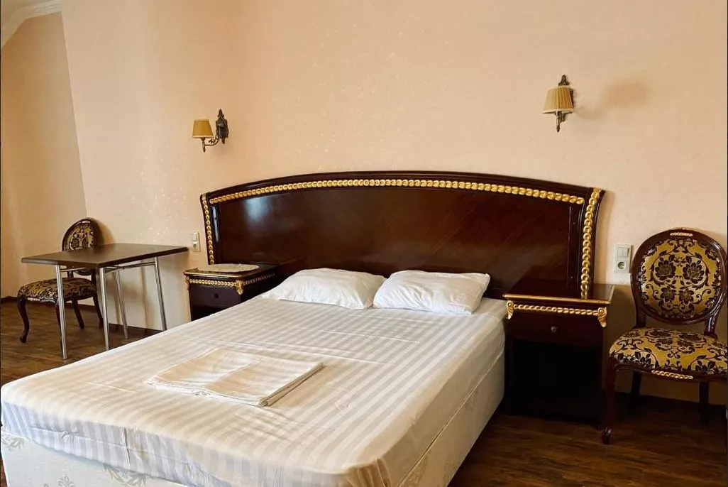 Полулюкс. Отель Отель Green Hall. Красная Поляна