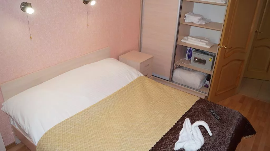 2 комнатные апартаменты. Квартира в многоквартирном доме 2 ком.квартира у санатория "ЗАПОЛЯРЬЕ". Сочи