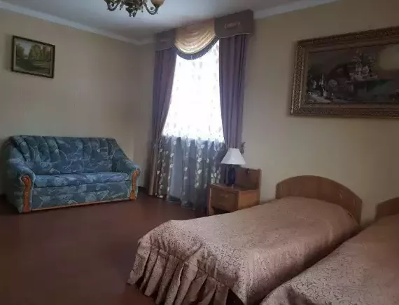 Полулюкс 2-местный 1-комнатный (Основной корпус). Отель «Меридиан». Домбай-гостиницы