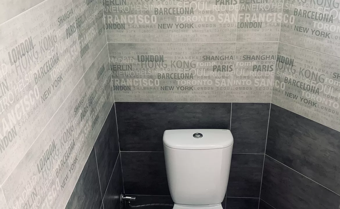 Трёхместный номер . Гостевой дом Valeri. Джубга