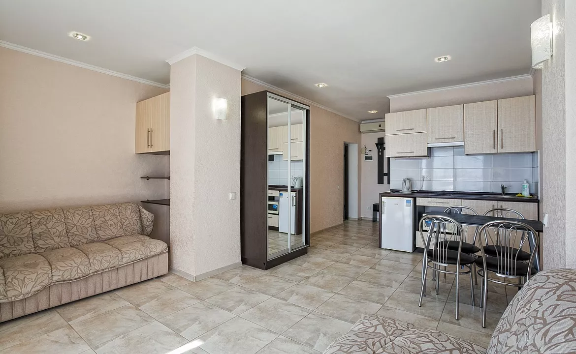 Квартира-студио №27. Квартира в многоквартирном доме Видовые апартаменты в Мисхоре. Кореиз Квартира-студио №27. Квартира в многоквартирном доме Видовые апартаменты в Мисхоре. Кореиз