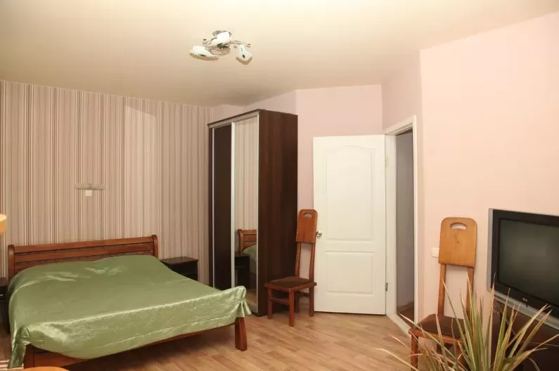 1-комнатный с кухней + балкон. Гостевой дом Эйлат. Партенит