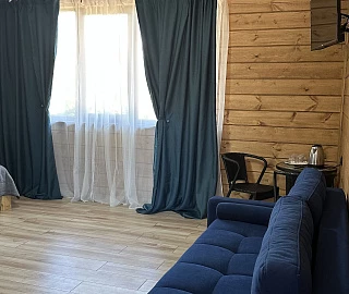 Семейный полулюкс . Лилия. 