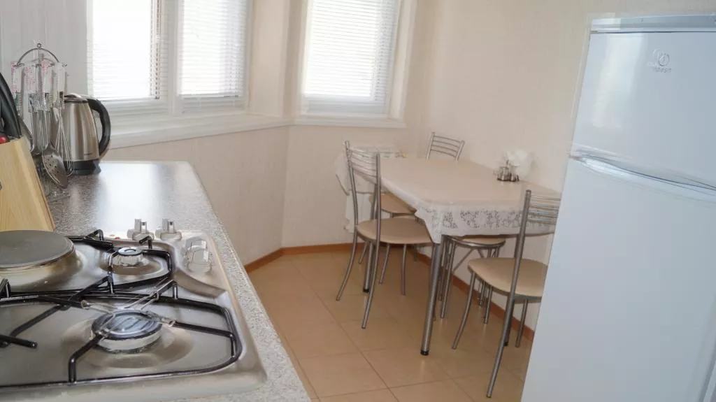 . Квартира в многоквартирном доме 2 ком.квартира у санатория "ЗАПОЛЯРЬЕ". Сочи