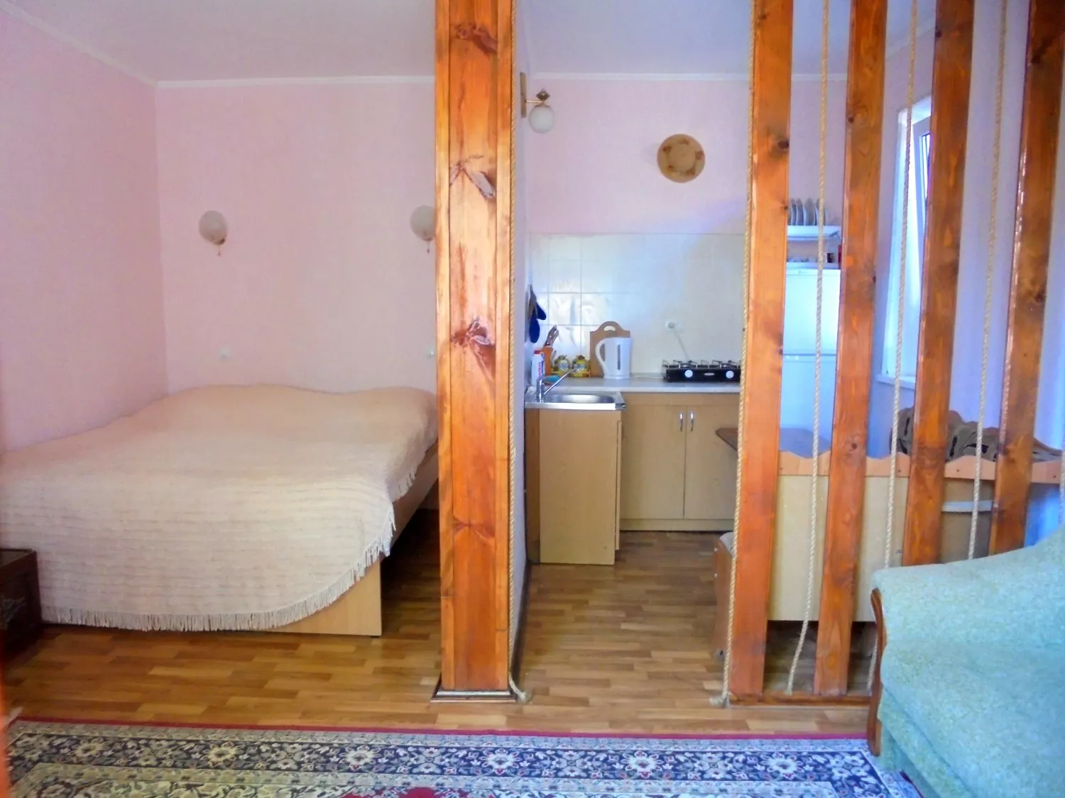 . Дом под ключ  Домик для семейного отдыха на 2-4 человека.. Феодосия