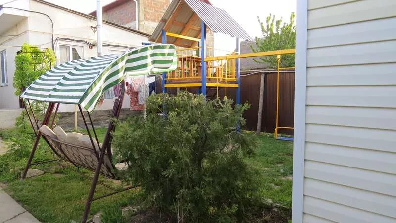 . Гостевой дом "У Валентины". Благовещенская