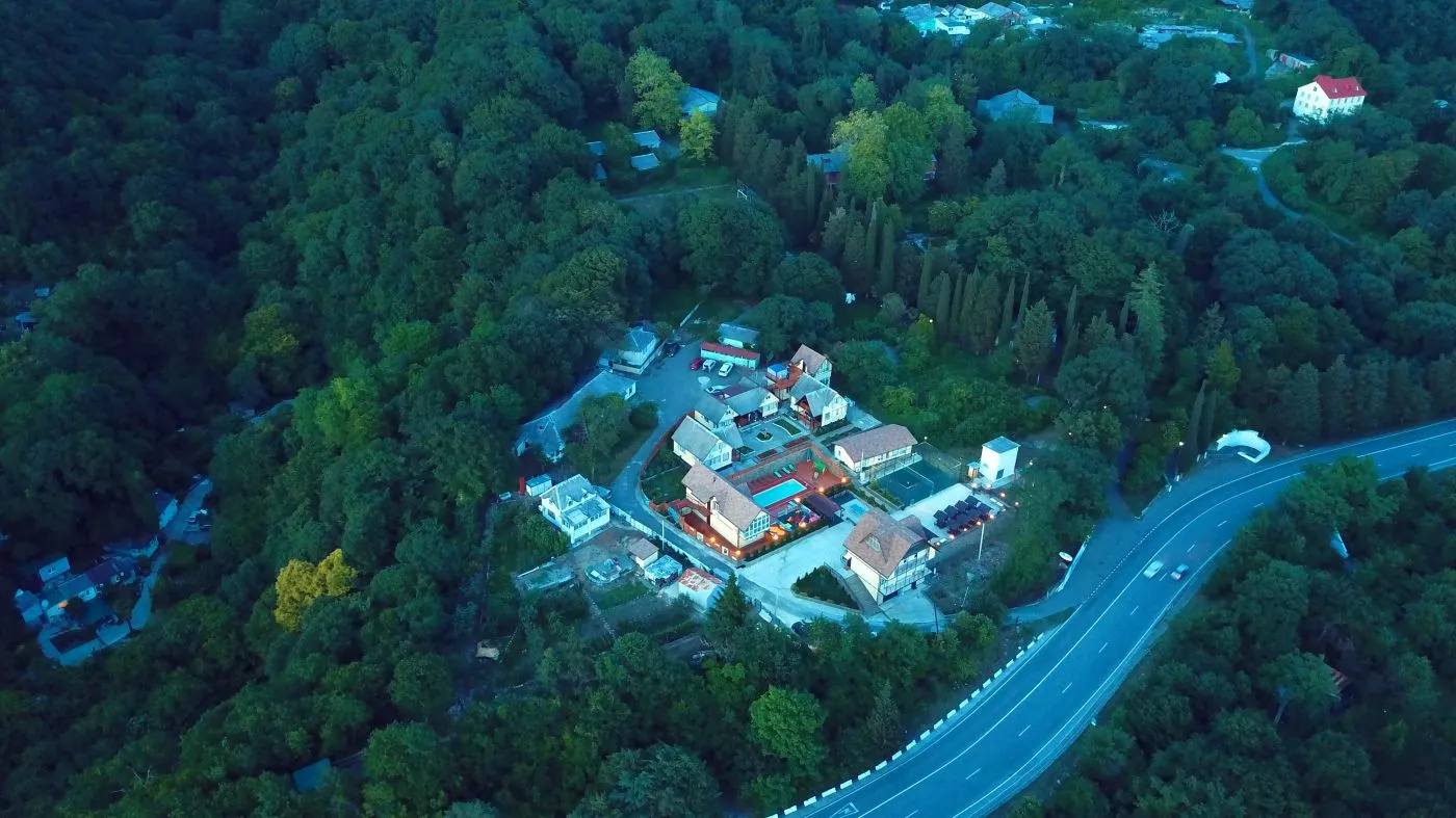 . Гостевой комплекс "Буэнос Диас". Совет-Квадже