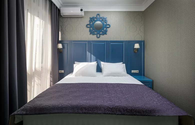 Номер первой категории без балкона. Отель "Marsel". Геленджик