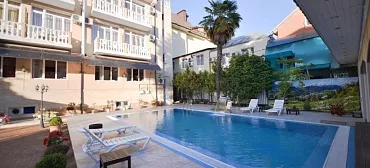 Гостиница "Катран"