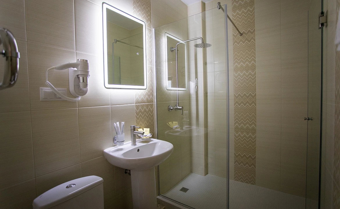 5-ти местный «Люкс» с видом на море. Отель "Alfa Summer". Анапа