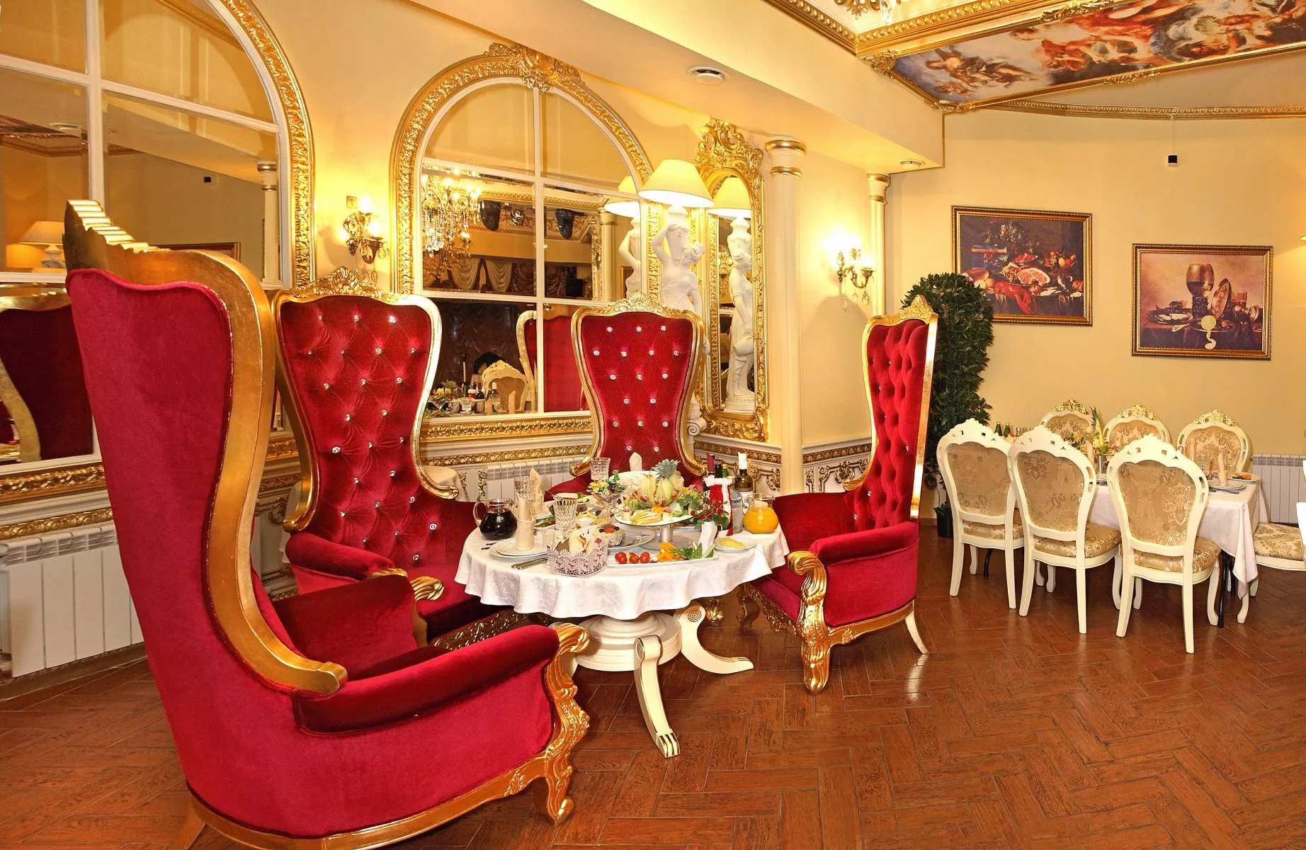 . Гостинично-ресторанный комплекс «Golden hills». Лермонтово