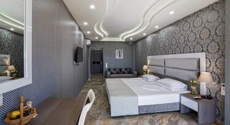 Полулюкс панорамный. Гостиница "Парк Авеню". Кореиз