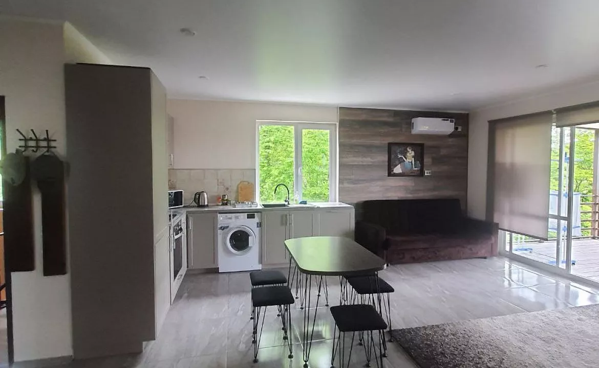 3 Этаж. Апартаменты у Византийского Храма. Лоо