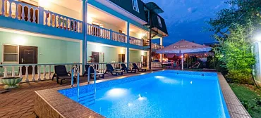 Гостиница "Максим"