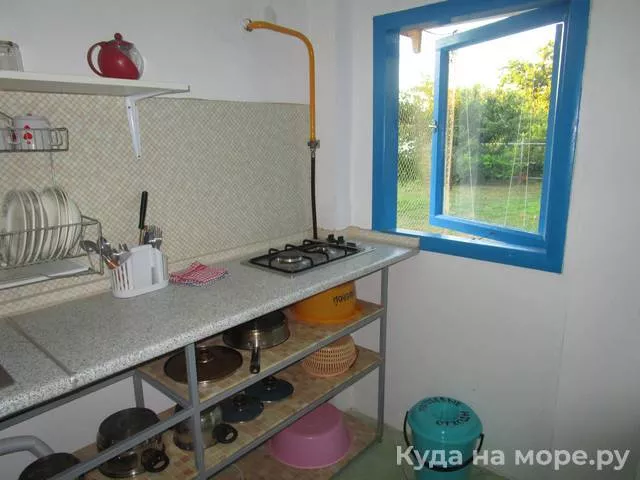 3-х местный номер с террасой. Гостевой дом "Кот и овсянка". Тамань 3-х местный номер с террасой. Гостевой дом "Кот и овсянка". Тамань