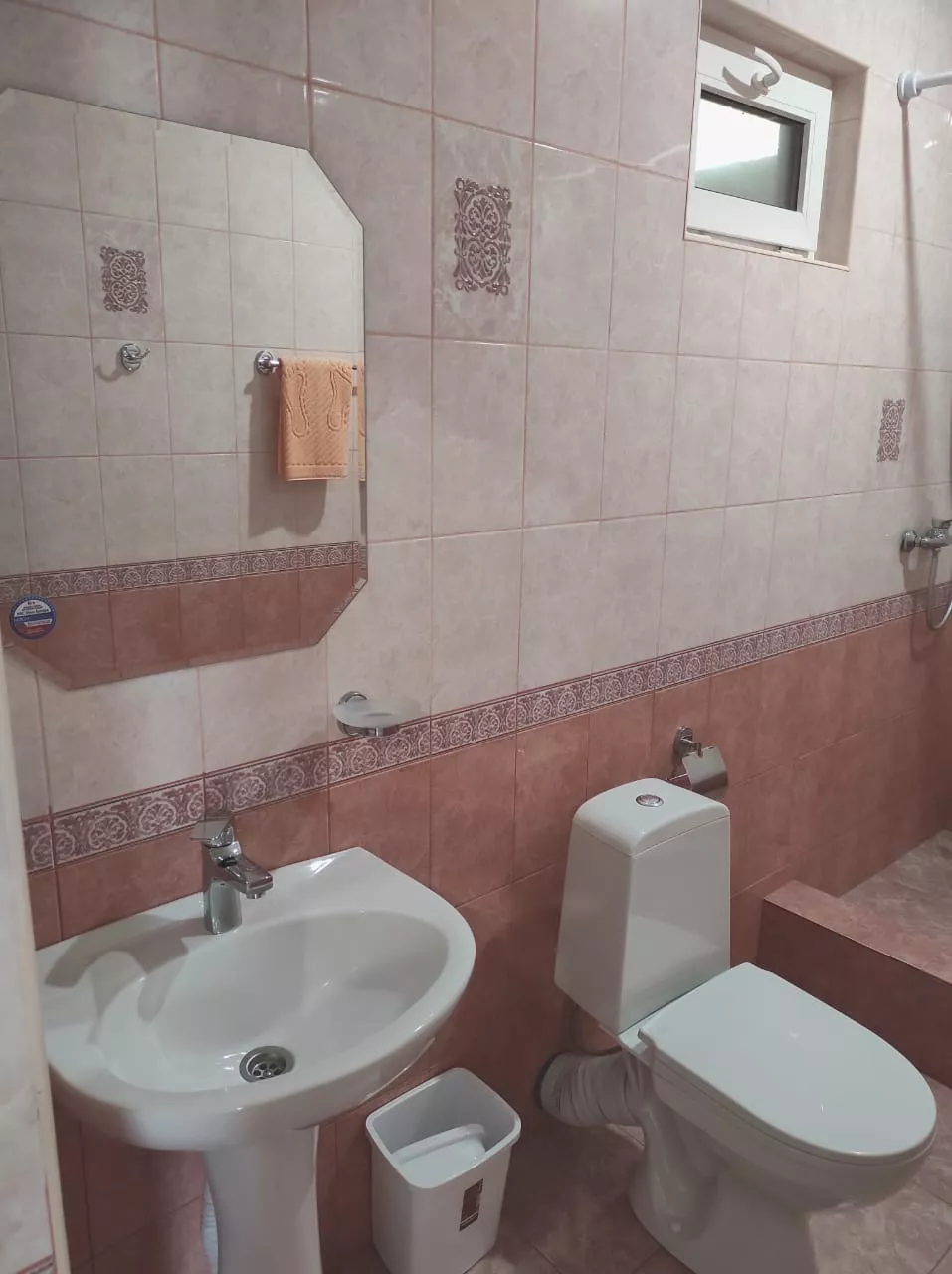 . Гостевой дом "Облака". Лоо