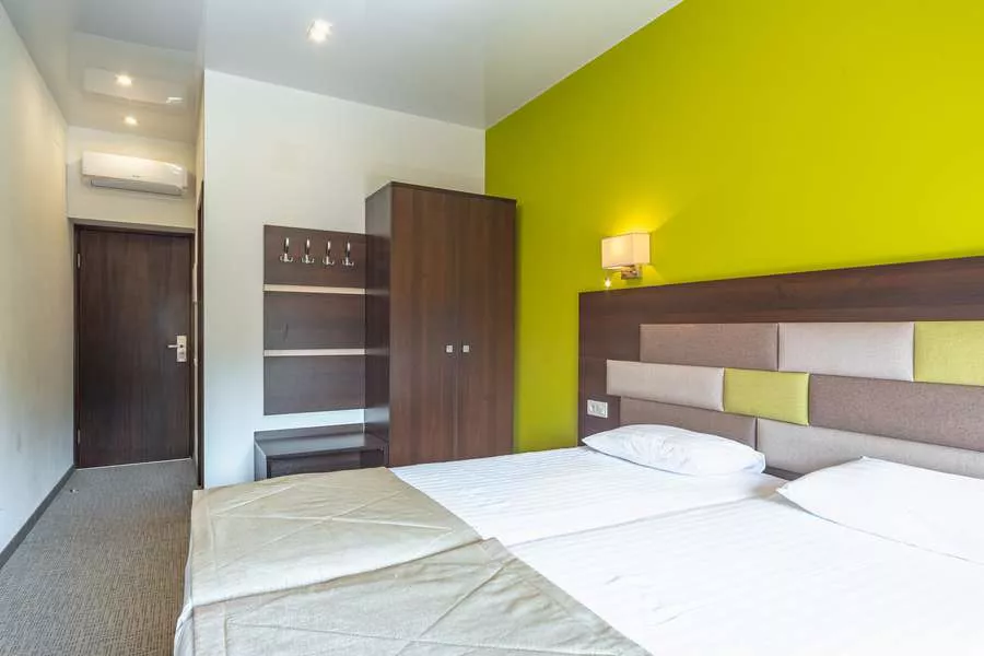 Стандарт Двухместный. Отель «Поляна Сказок». Ялта