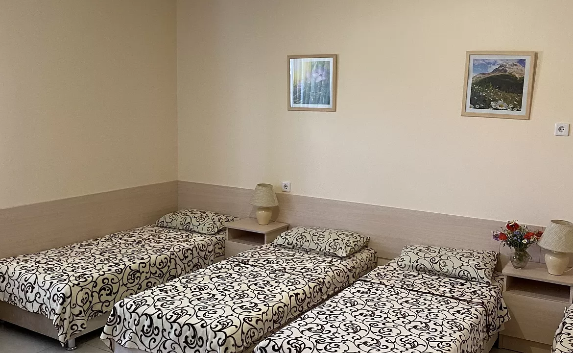 4-х местный улучшенной комфортности. Пансионат Ракушка. Благовещенская